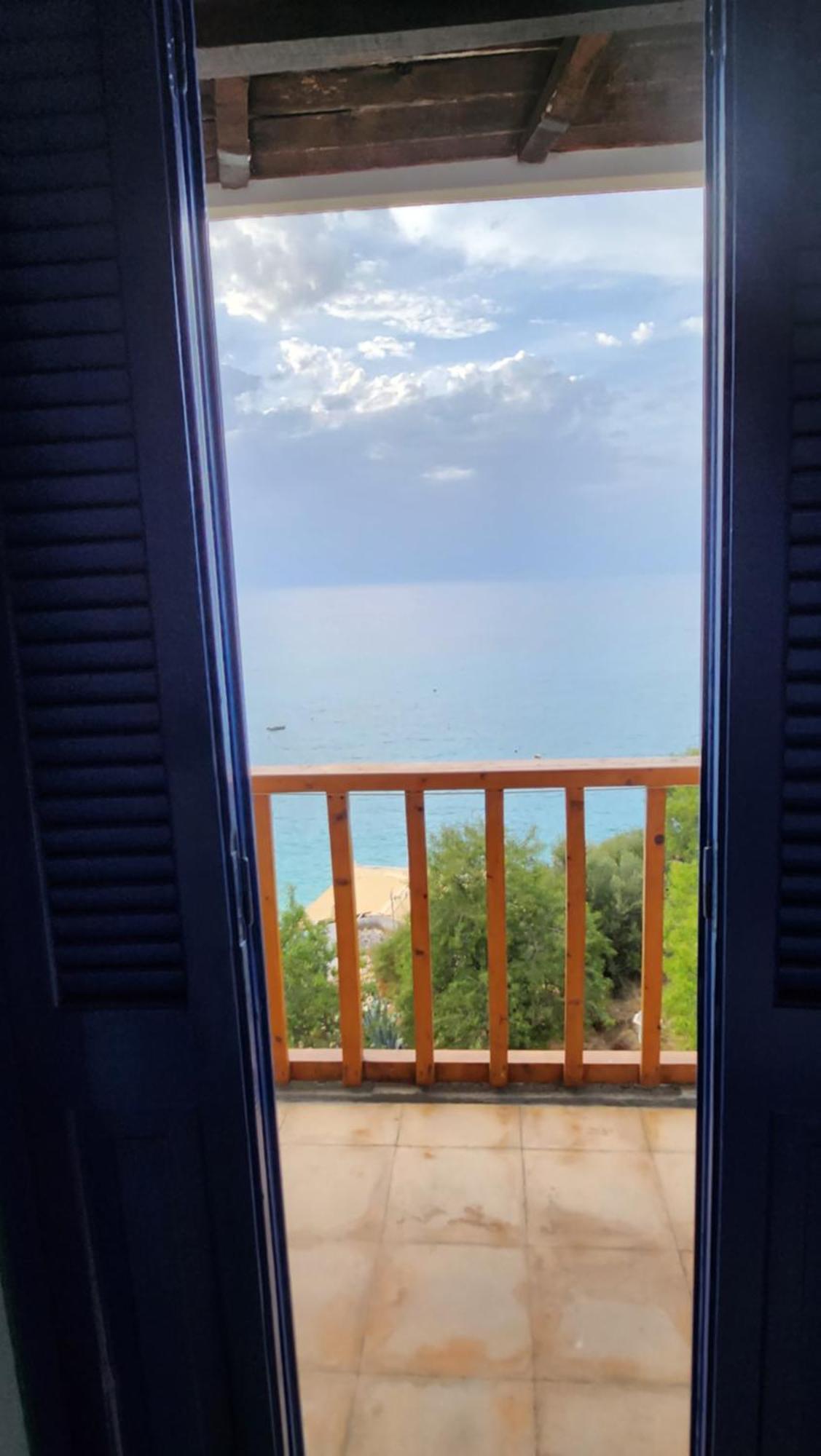 Ostria Hotel Agios Nikitas Exterior photo