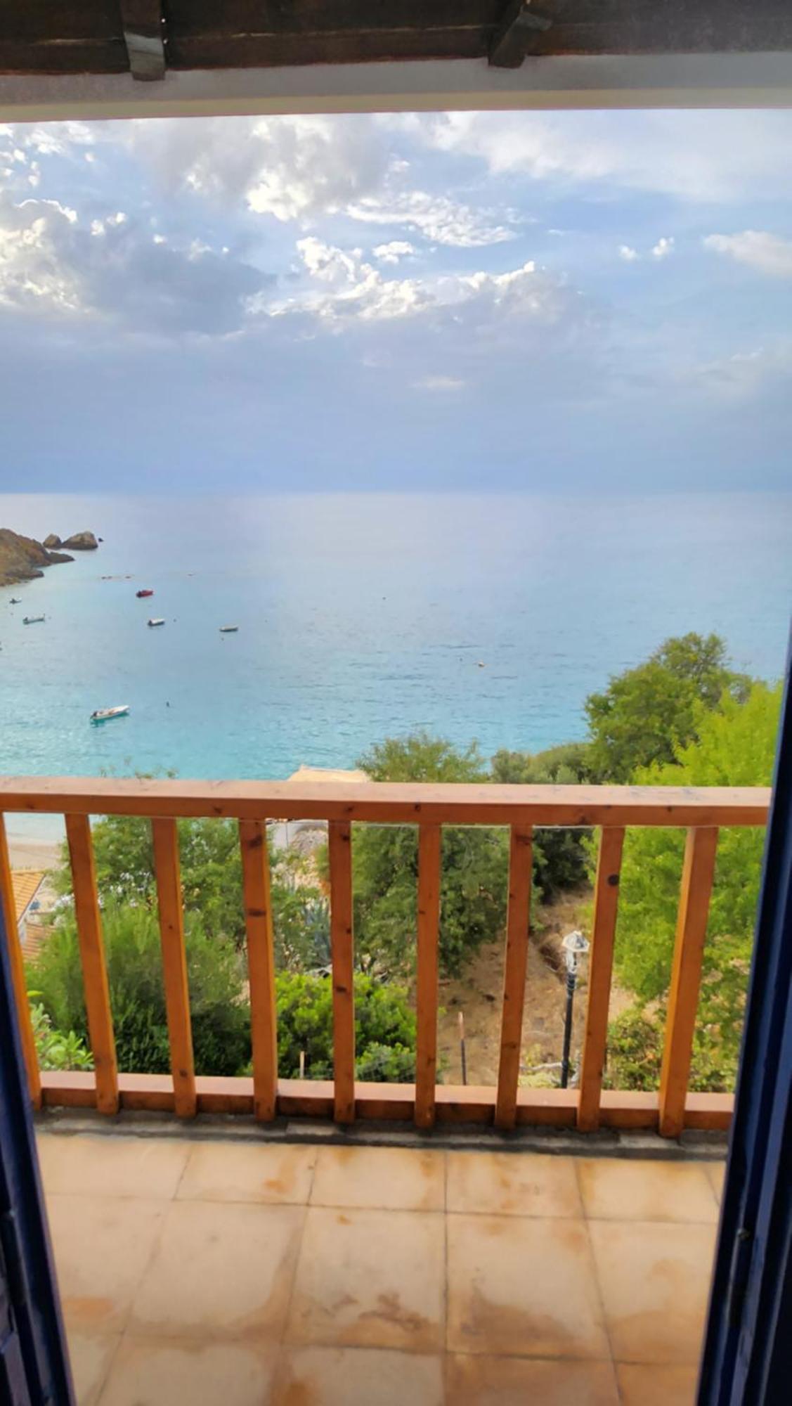 Ostria Hotel Agios Nikitas Exterior photo