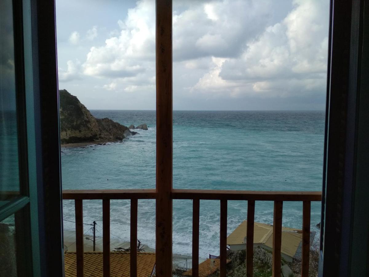 Ostria Hotel Agios Nikitas Exterior photo